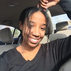 Meet your Posher, Bailey